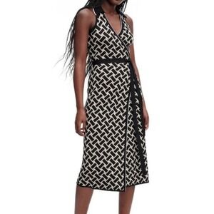 Diane Von Furstenberg for Targe  Sleeveless Sweater Wrap Dress Medium‎ Neutral